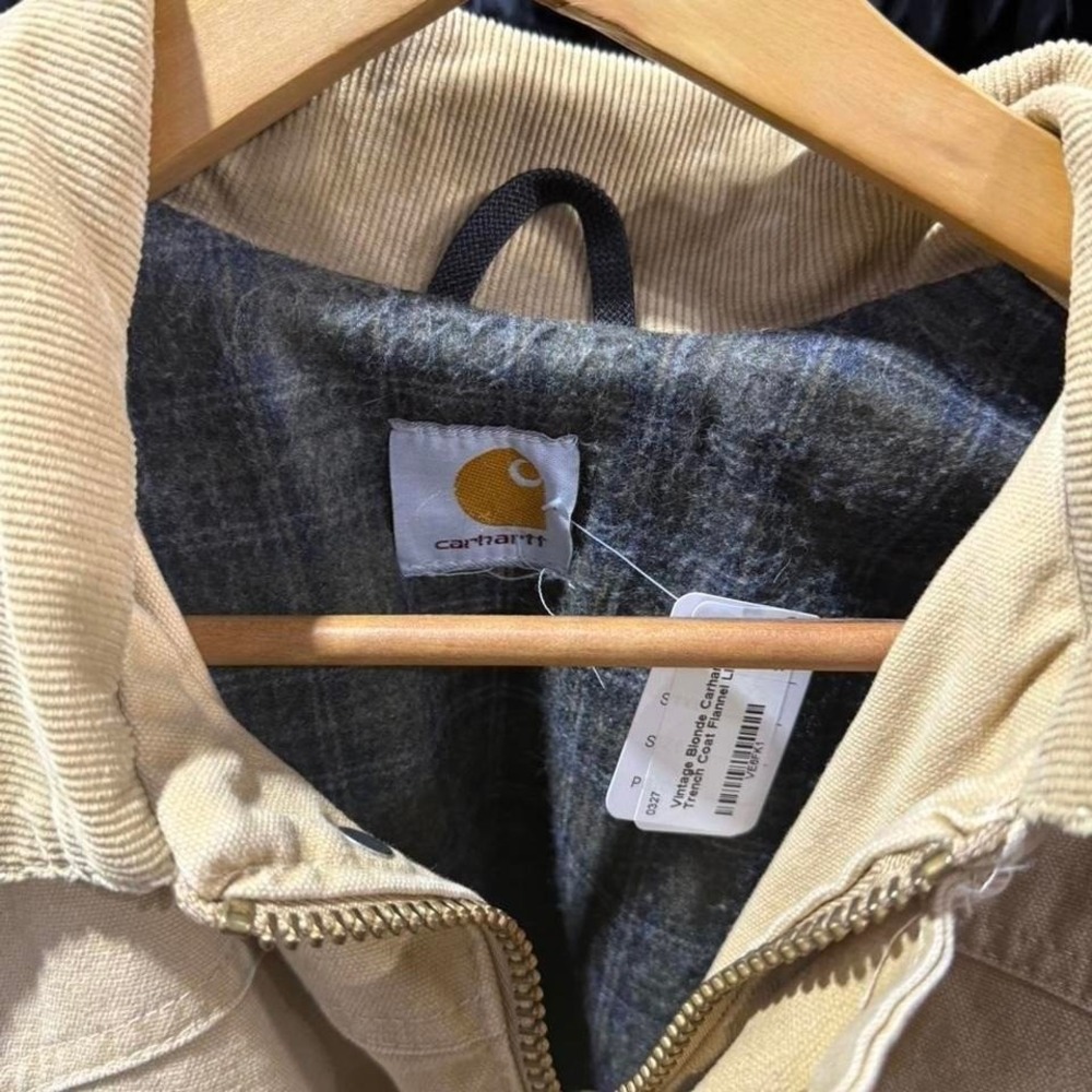 Vintage Carhartt Blonde Chore Coat Blanket Lined Workwear Canvas XL - Picture 3 of 3